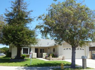 800 Stern Ln, Oxnard, CA 93035