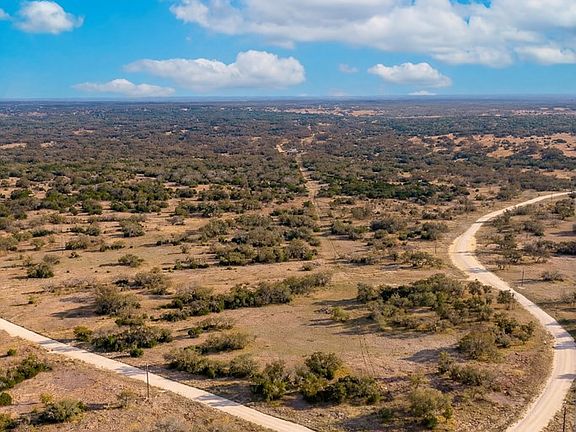 3rd image of 22 Mountain Home Rd W