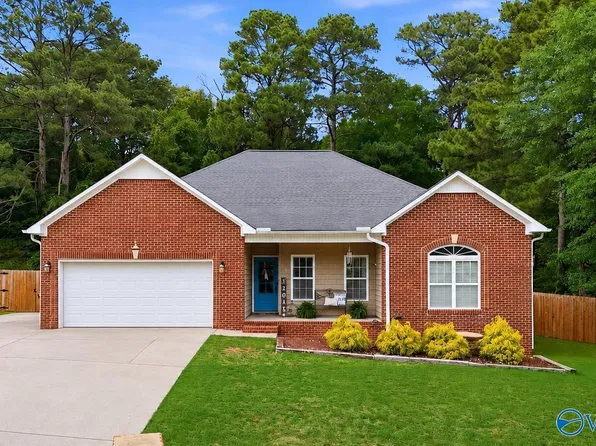 1201 Hunter Ln SW, Hartselle, AL 35640