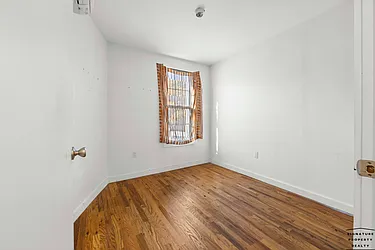 Rented by Signature Property Realty