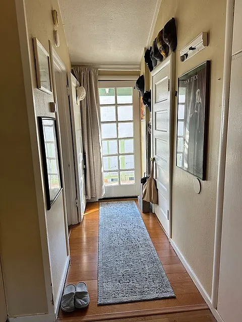 Studio, 450 sqft, $1,625 — Photo 2