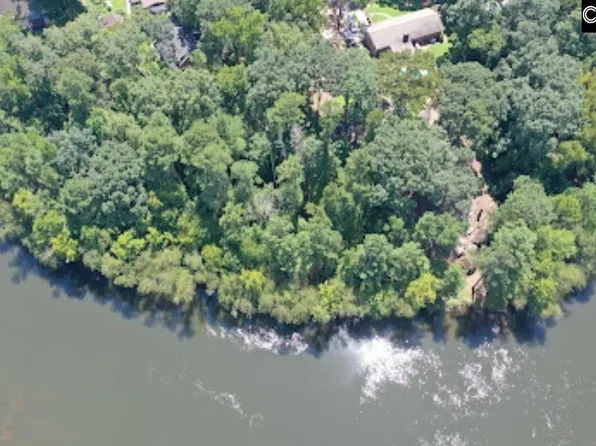 1540 Sewanee Dr, West Columbia, SC 29169