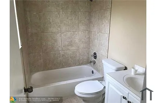 10851 NW 45th St #10851 Photo 1
