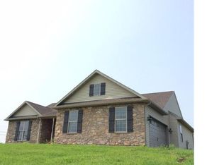 101 Cider Mill Rd, Mertztown, PA 19539