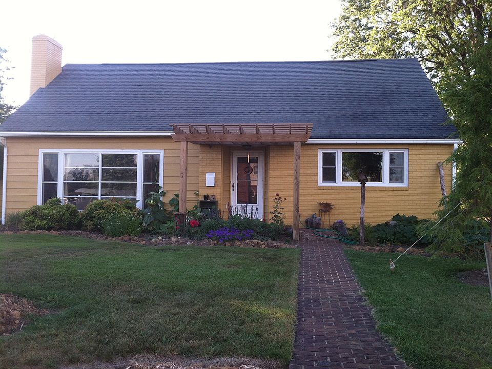 1st image of 665 Elmwood Dr