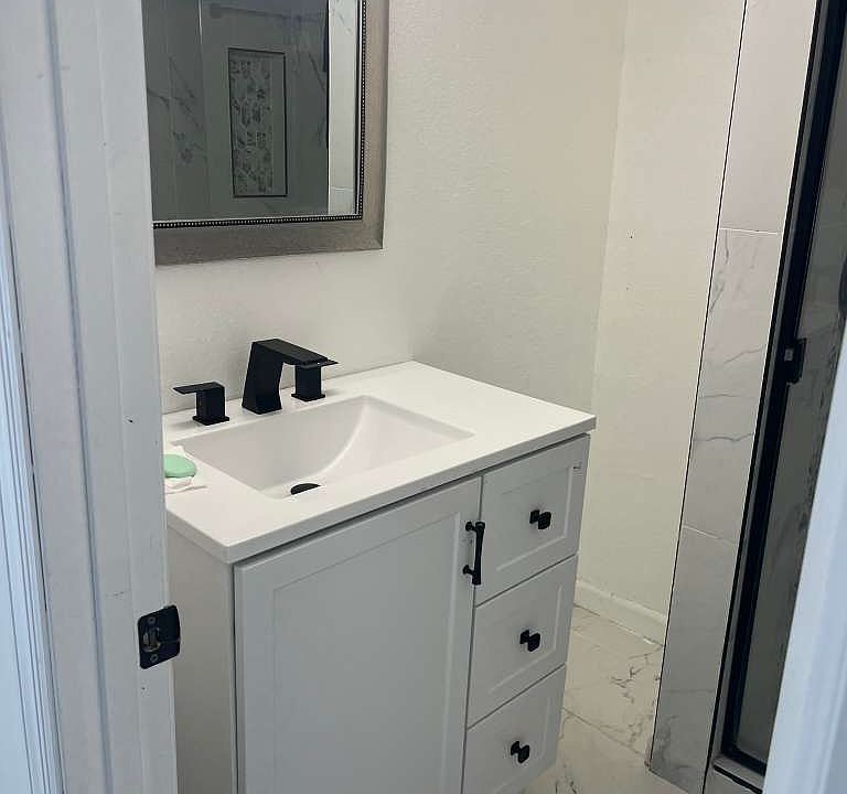 1st image of 715 Satsuma St #715