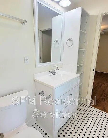 239 N Wallace Ave — Photo 9