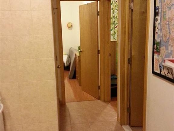 4th image of 254 W 93rd St APT 2