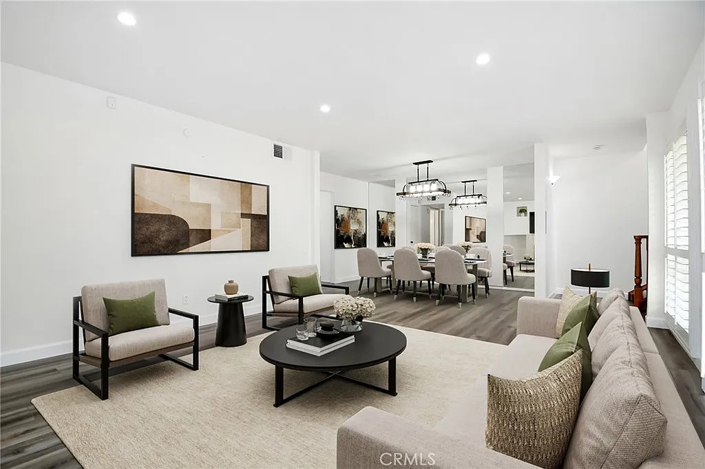 3 bed, 1681 sqft, $4,200 — Photo 3