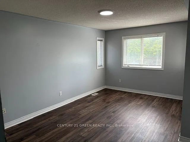 789 Fable Cres — Photo 9