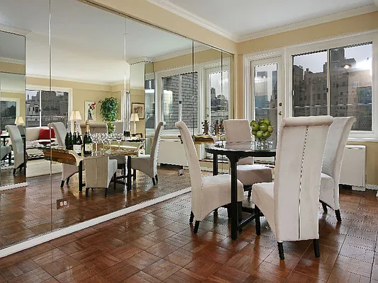 Sold by Sotheby's International Realty | media 4