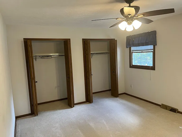 2259 Augusta Ct — Photo 37