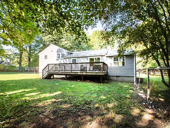 3rd image of 349 Stow Rd