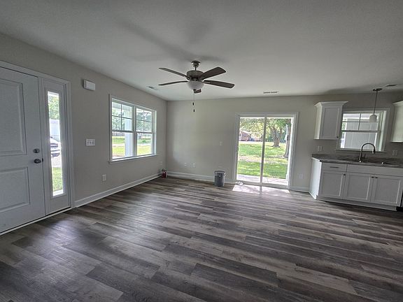 5th image of 408 Sam Millis Dr
