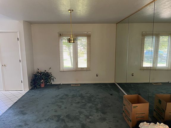 5th image of 3686 Newhouse Pl
