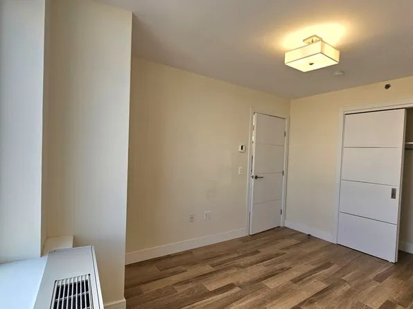 103-14 Northern Boulevard image 5 of 13