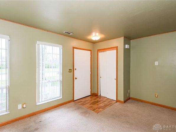3142 Garvin Rd, Dayton, OH 45405