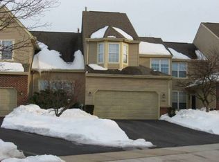 132 Pine Crest Ln, Lansdale, PA
