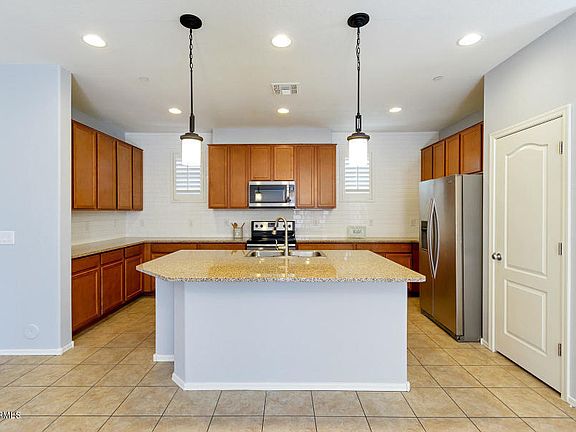 4th image of 4735 E Tierra Buena Ln