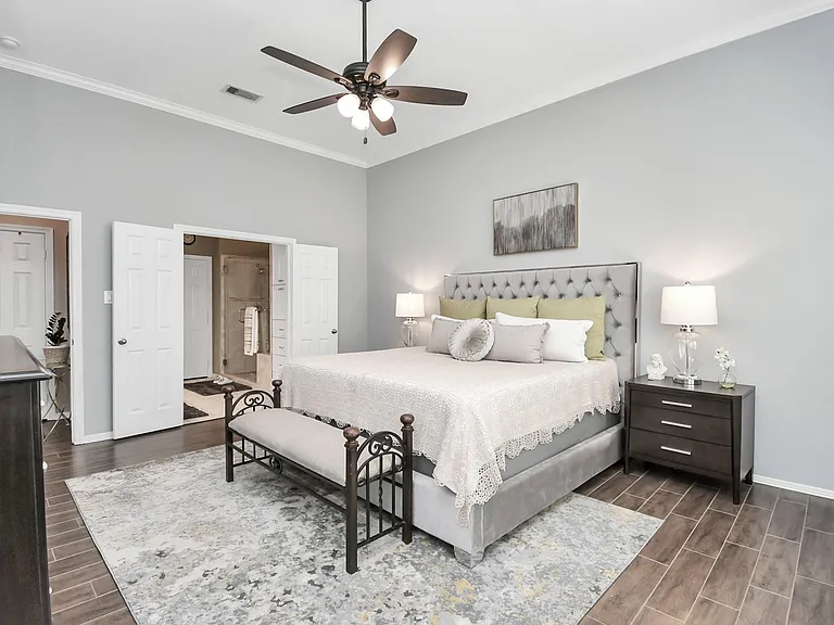 8624 Sunset Loch Dr — Photo 18