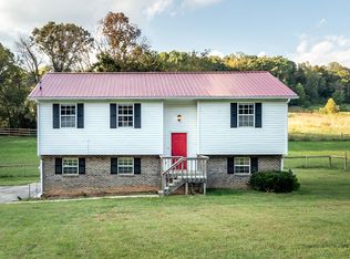 4015 Sweetwater Vonore Rd, Sweetwater, TN 37874