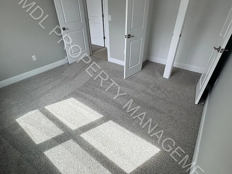4949 Garfield Rd — Photo 14