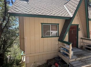 28800 Zion Dr, Lake Arrowhead, CA 92352
