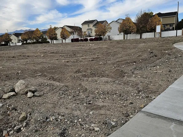 8364 S Four Elm Cir, West Jordan, UT 84081