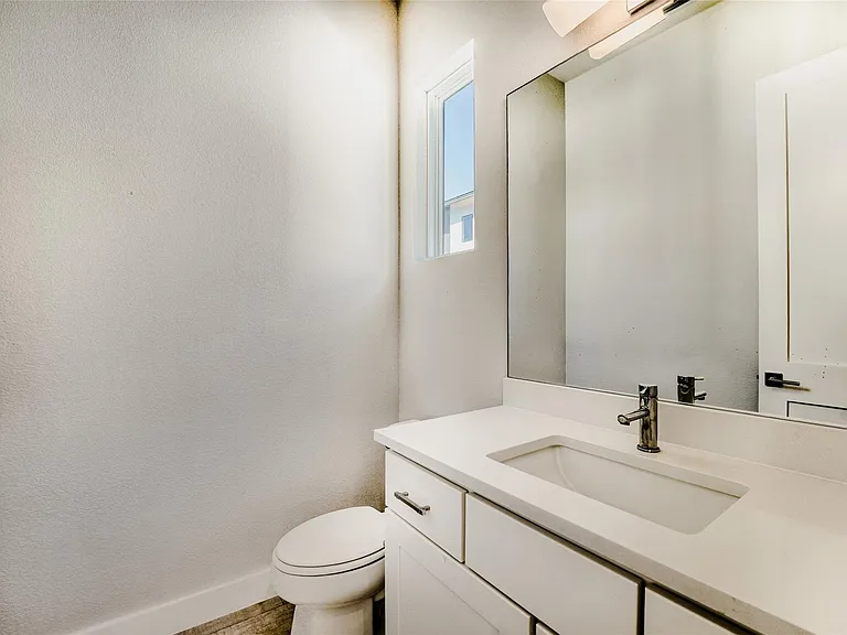 5002 Pecan Springs Rd #6 — Photo 14