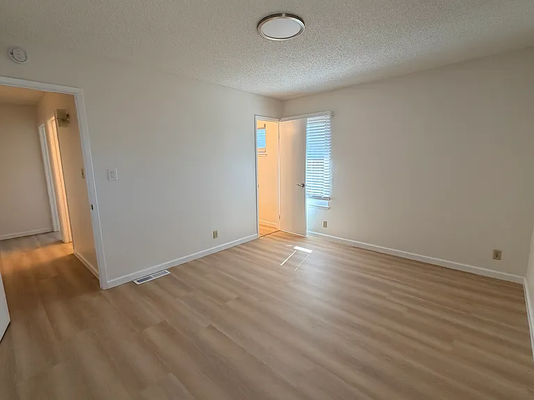 35108 Perry Rd — Photo 8
