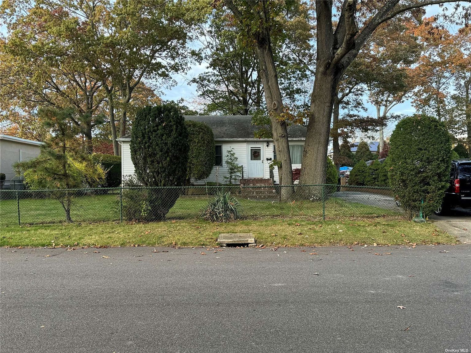 1021 Celia Street, West Islip, NY 11795 MLS 3515247 Zillow