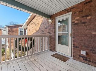 522 Nirk Ave APT G, Saint Louis, MO 63122