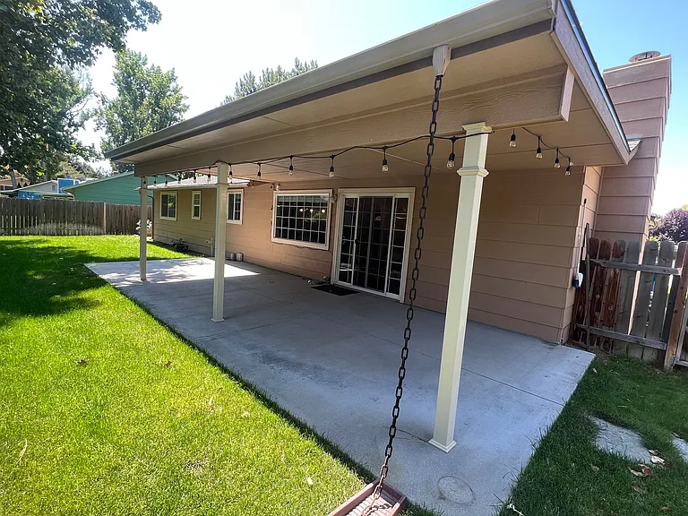 3578 S North Church Ave — Photo 23