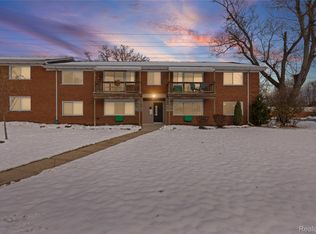 3100 Linwood Ave UNIT 28, Royal Oak, MI 48073