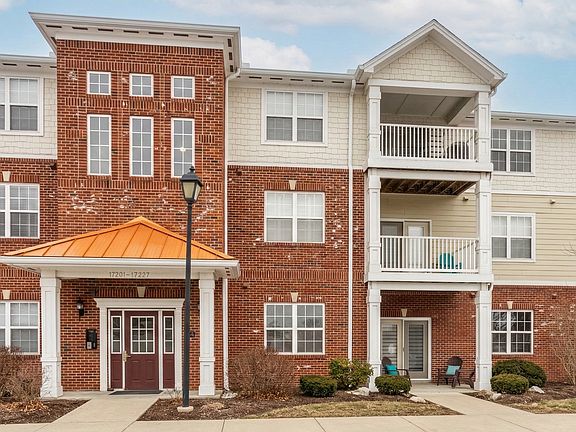 2nd image of 17207 Gunther Blvd #103-C