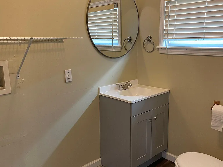 1411 Linden Ave — Photo 8