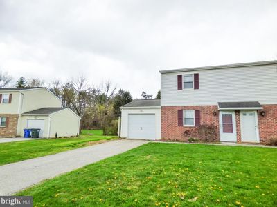 2791 Pineview Dr, York, PA, 17408