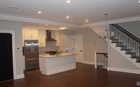 2nd image of 14 Marquis Ct