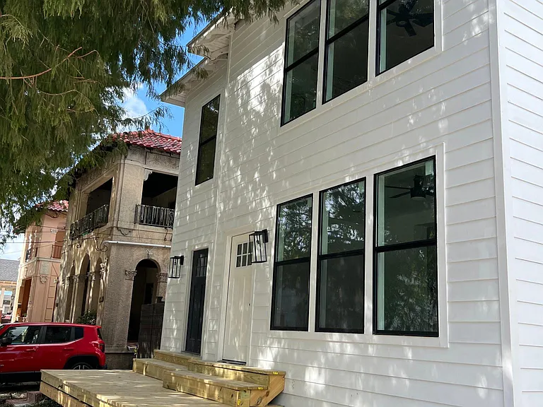 4501 S Derbigny St — Photo 16