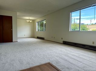 1443 NW 61st Street, Seattle, WA 98107