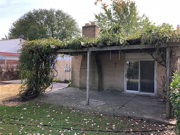 4th image of 33455 Elgin Ct