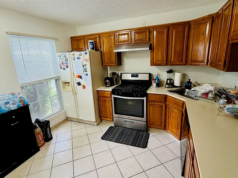 65 Shawnee Pl #65 — Photo 3