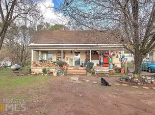 689 McBride Rd, Fayetteville, GA 30215