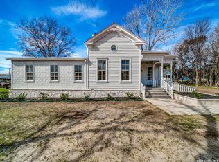 824 5A-2 High Street, Comfort, TX 78624