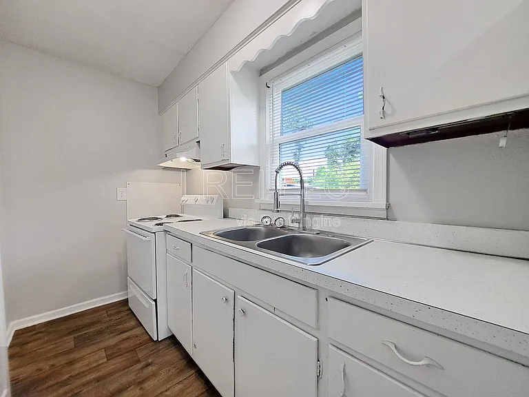 5112 Valiant Dr #2 — Photo 5