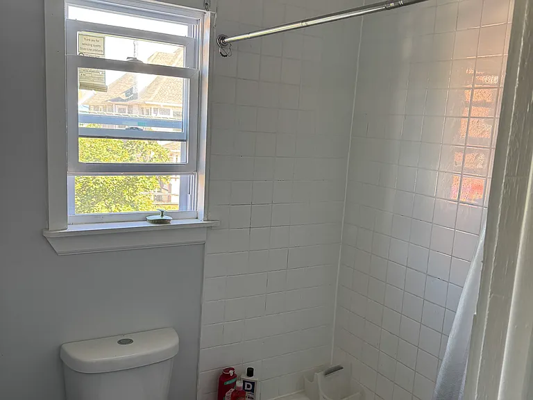 52 Mine St — Photo 11