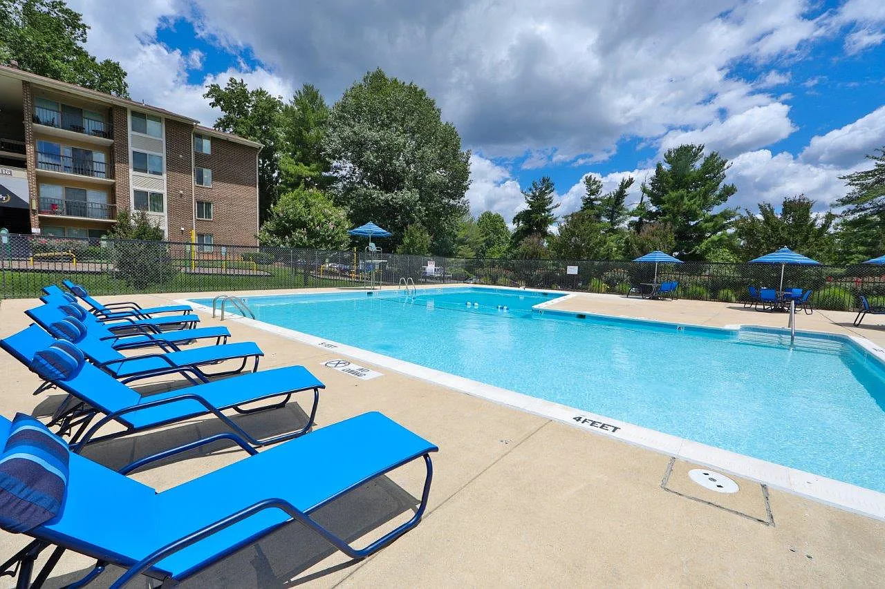 Montgomery Trace Apartment Homes — Photo 1