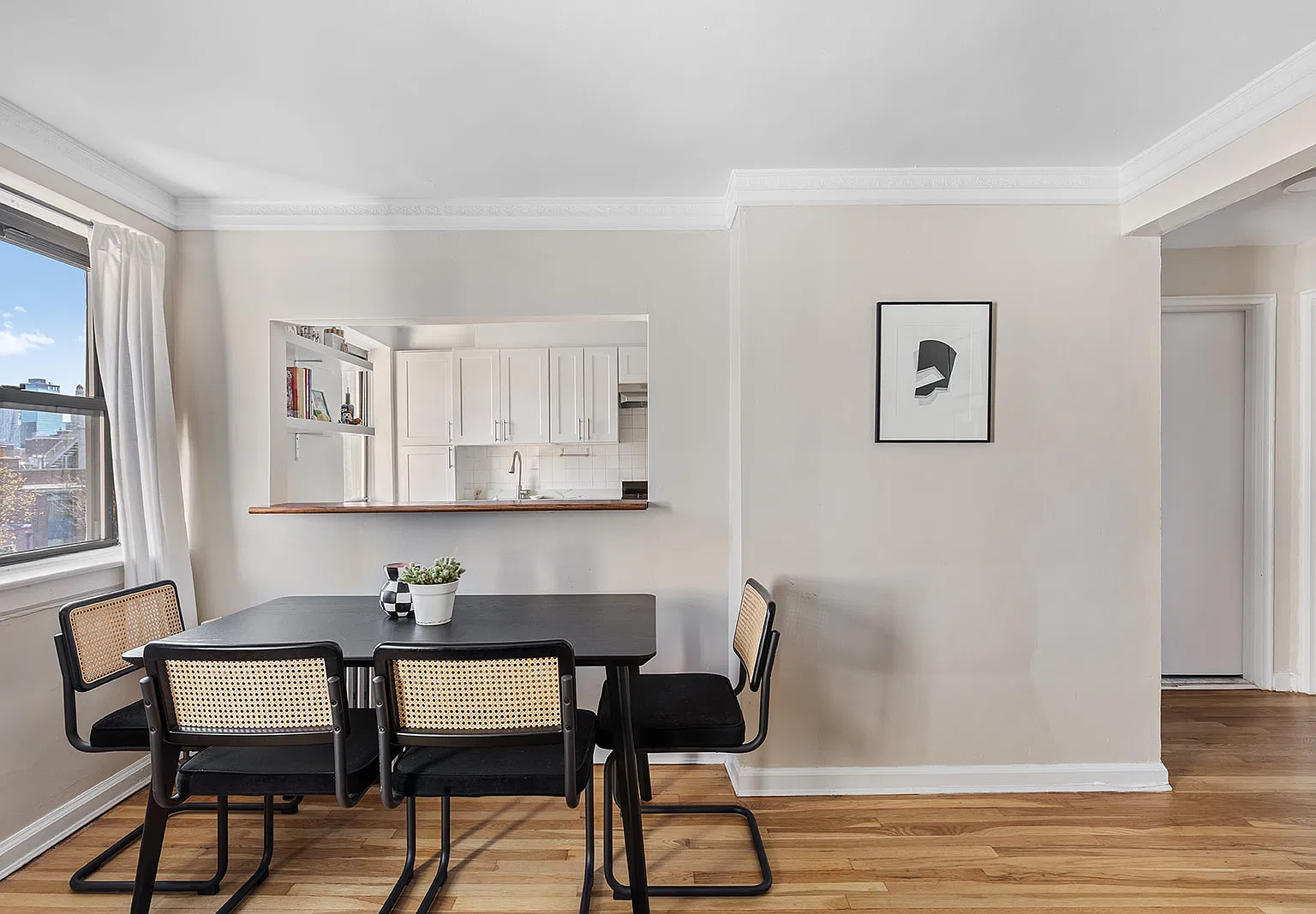 319 Union Street — Photo 2