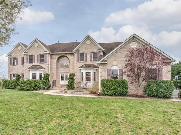3 Yellow Meetinghouse Rd, Millstone Township, NJ 08510