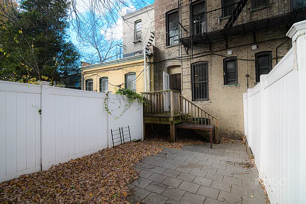 Rented by Compass | media 15